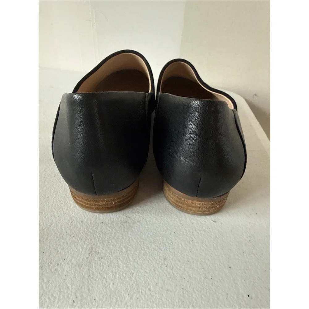 Women's Clarks Pure Tone Black Leather Lofer Flats Sz 8 Preppy Work
